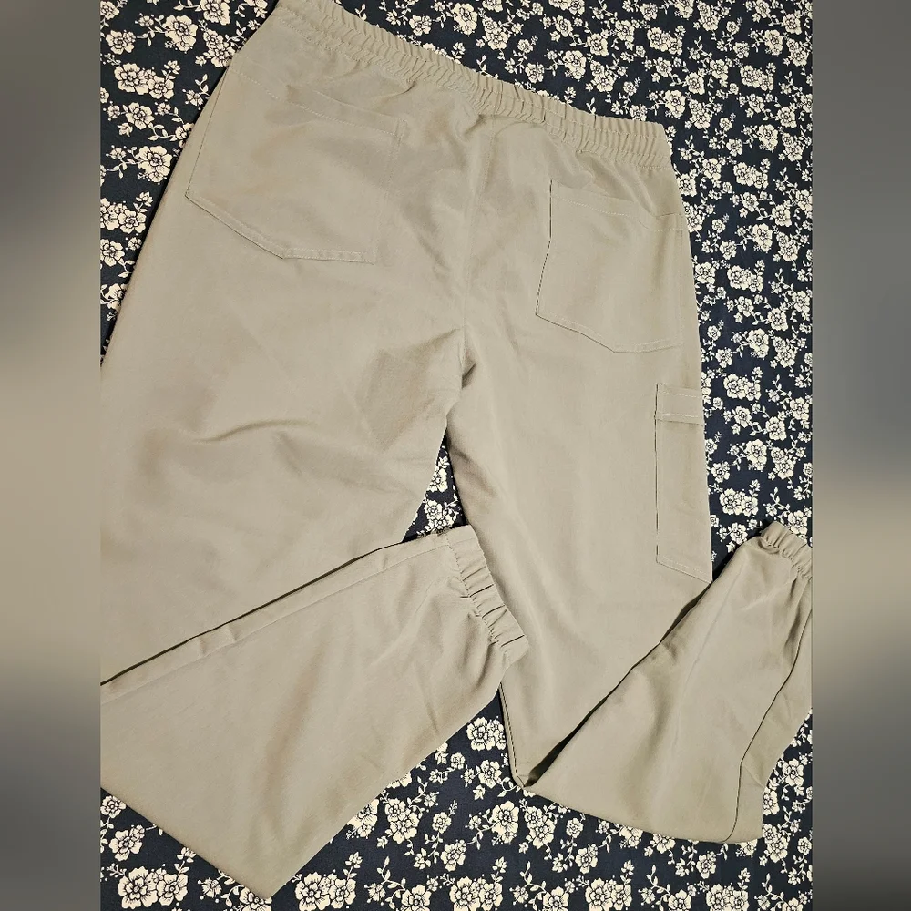 Garde-Malade, ROSIE RE-GARDE™ - QUIET GREY - Jogger Scrub Pants, Tall Medium - Picture 5 of 8